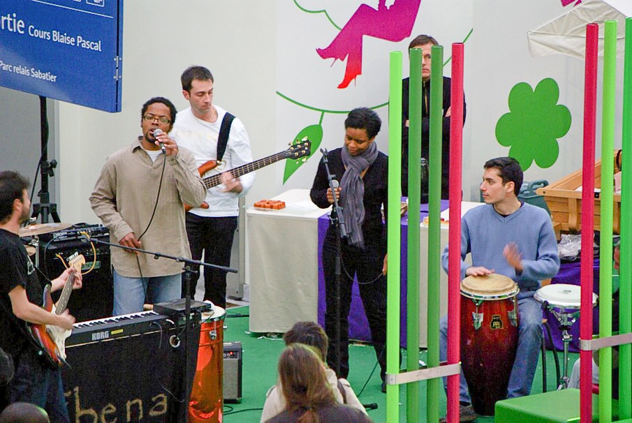 Evry Daily Photo - Concert Ebena Inauguration Gare Evry Centre 181.jpg